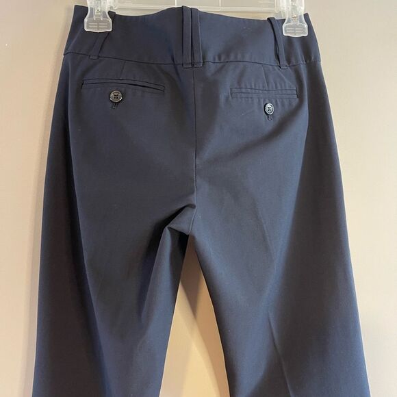 The Limited Cassidy Fit Pant in Navy | SZ 4 Short - Picture 12 of 15